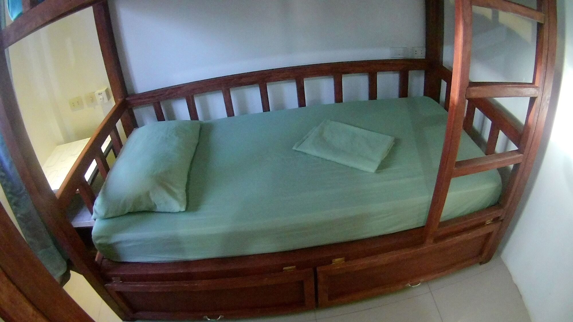 Footprints Homestay (Adults Only) General Luna  Exterior photo